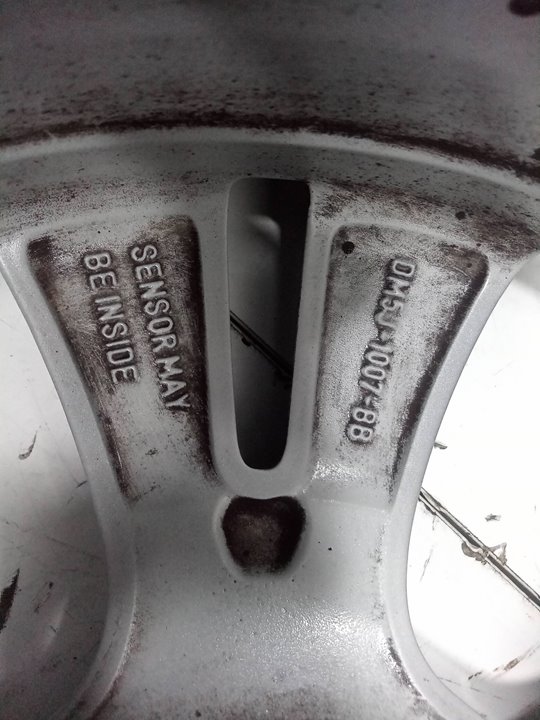 Llanta ford focus lim. (cb8)    |   